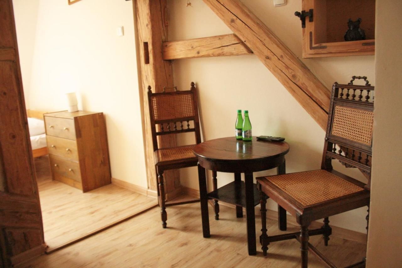 Отели типа «постель и завтрак» Karczma Bełty Glinno-41
