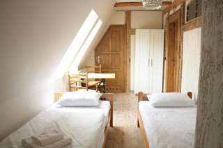 Отели типа «постель и завтрак» Karczma Bełty Glinno Небольшой двухместный номер с 1 кроватью-1